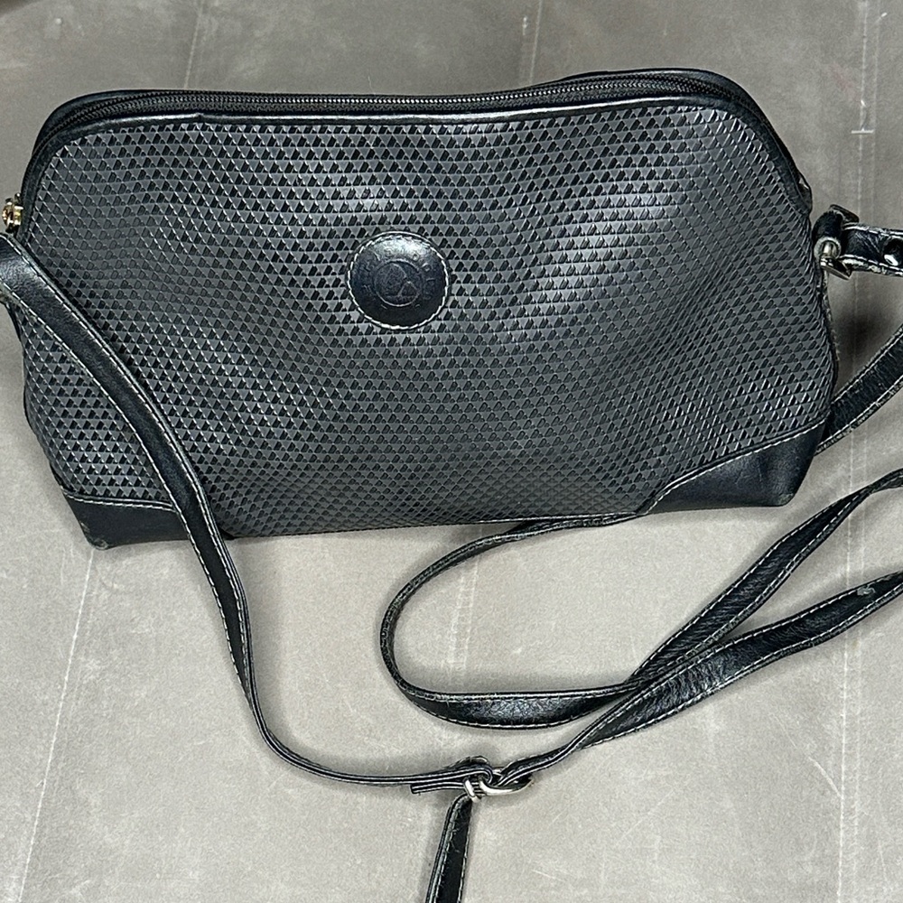 Vintage 1983 Leather Liz Claiborne Black Textured Shoulder Bag